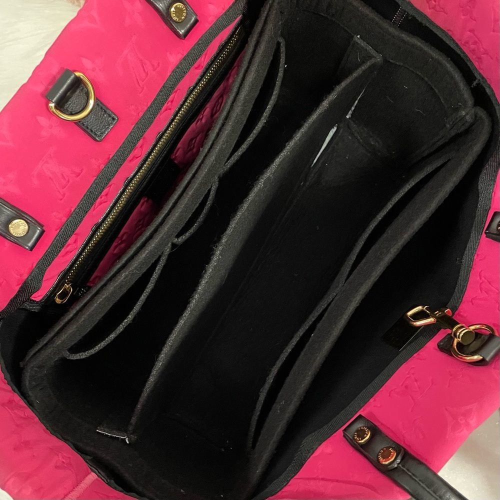 Louis Vuitton Pink Tote Bag - Picture 7 of 12